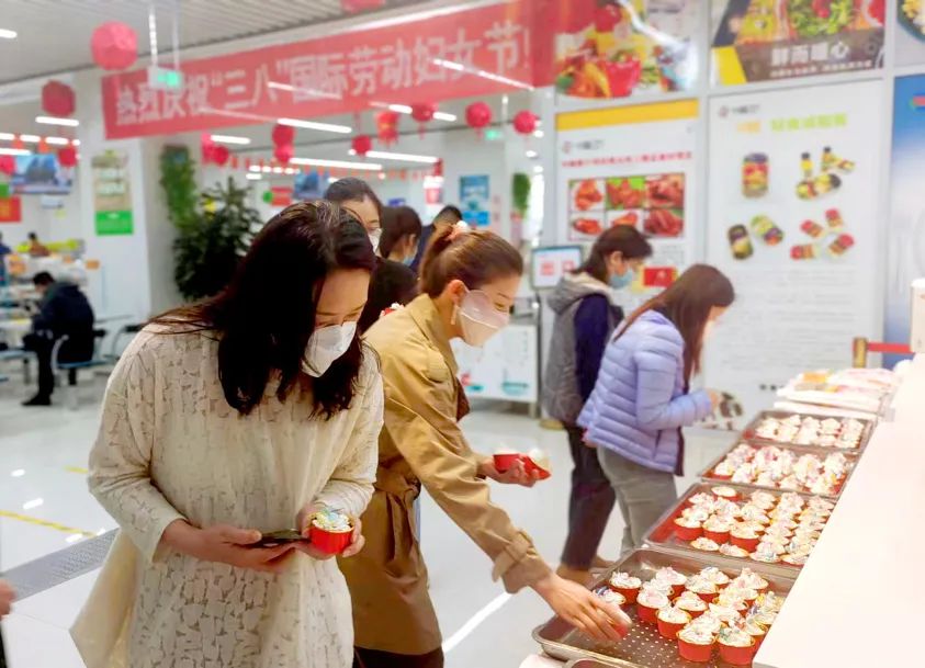 中膳食堂承包公司，機(jī)關(guān)食堂高標(biāo)準(zhǔn)運營服務(wù)案例